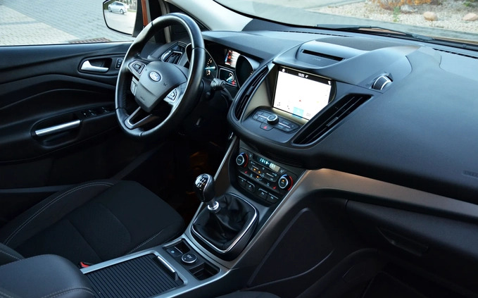 Ford Kuga cena 73900 przebieg: 86000, rok produkcji 2017 z Chodzież małe 781